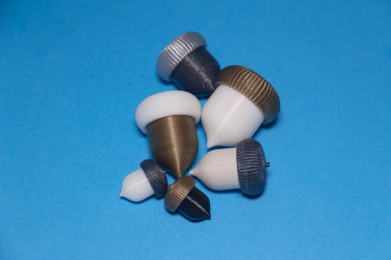 Mini Acorntainers — modelo 3D
