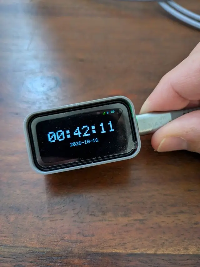 Case for Waveshare ESP32-C6 with 1.47'' touch display — modelo 3D