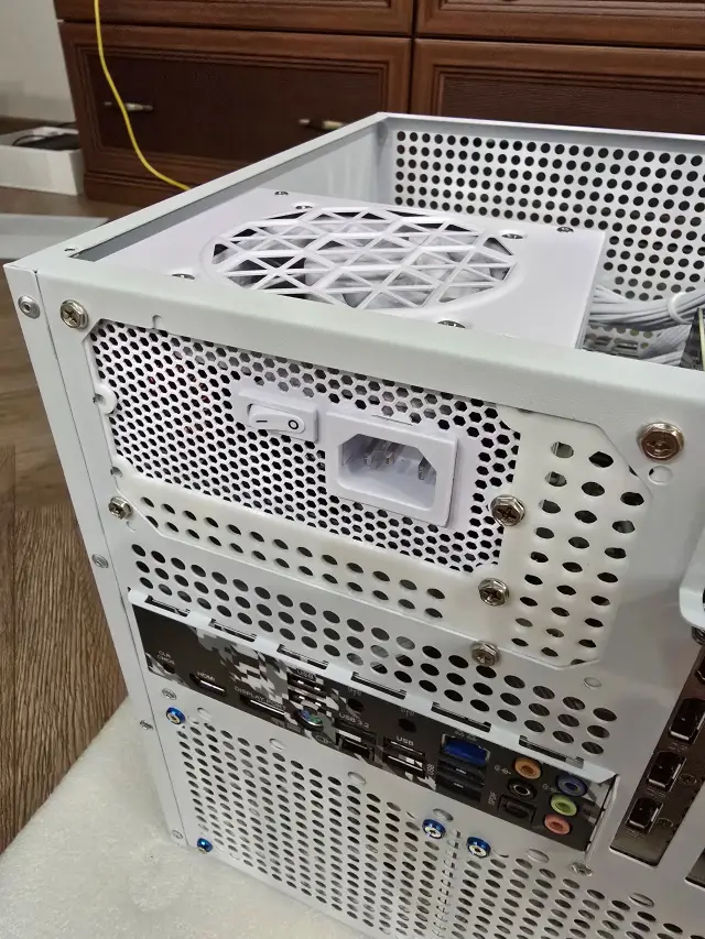 SFX to ATX bracket — modelo 3D