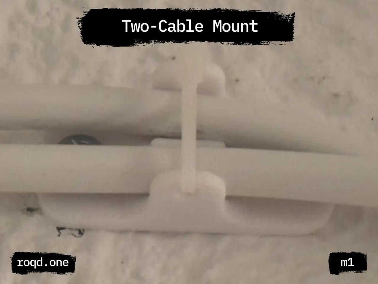 Dual Cable Wall Mount with Zip-Tie Retainer — modelo 3D