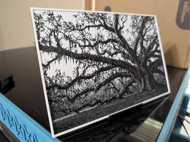 Spooky Tree Hueforge — modelo 3D
