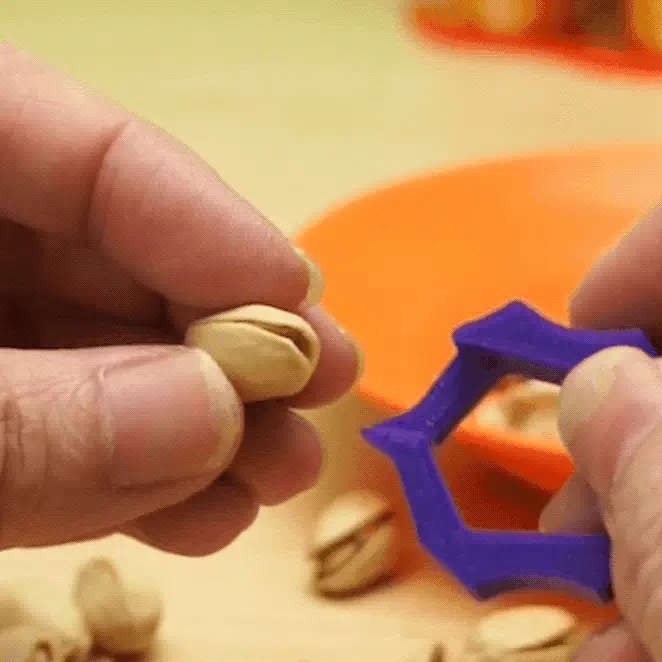 Pistachio Opener — modelo 3D
