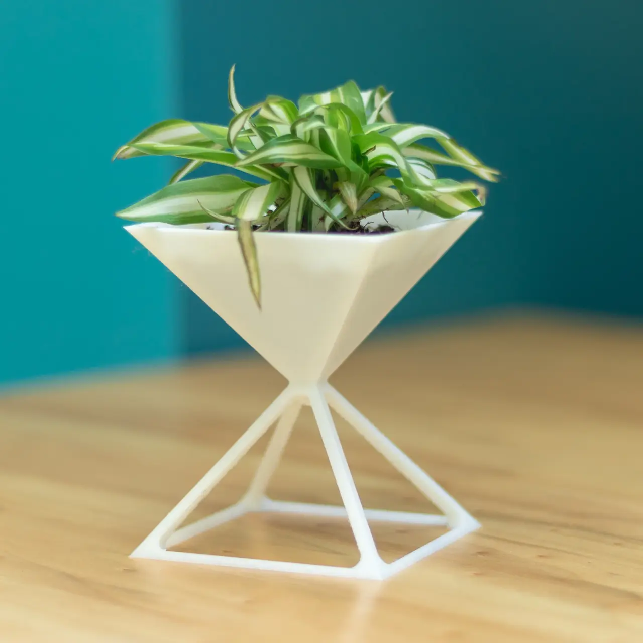 Pyramid - Flower Pot — modelo 3D