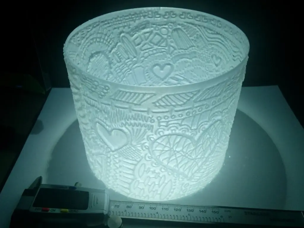 Lithophane Lampshade#3 Valentine — modelo 3D
