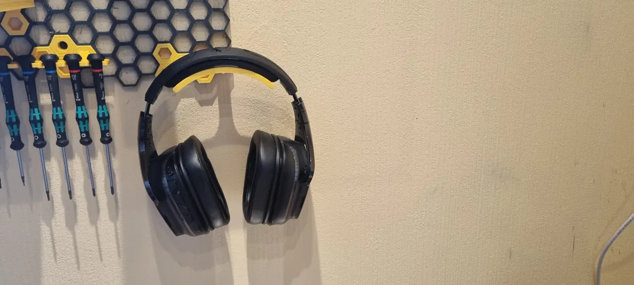 Honeycomb storage wall Headphone holder — modelo 3D
