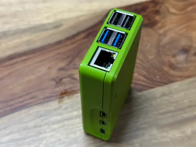 Raspberry Pi 5 Case — modelo 3D