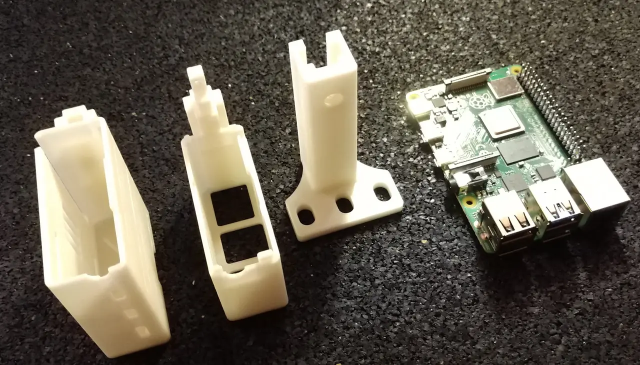 Raspberry Pi 4B / 3B+ / 3B / 3 / 2 / B+ rack mount case — modelo 3D