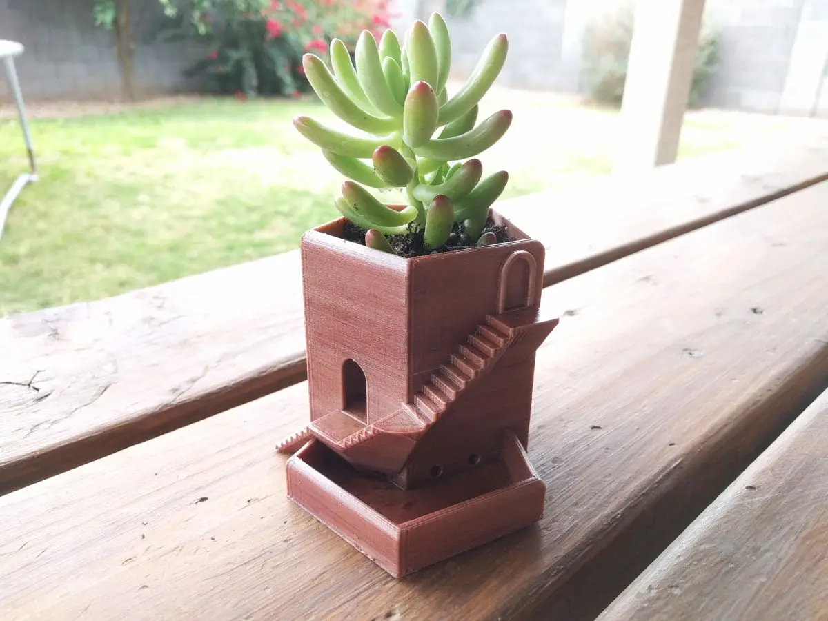 Tower Planter Pot — modelo 3D