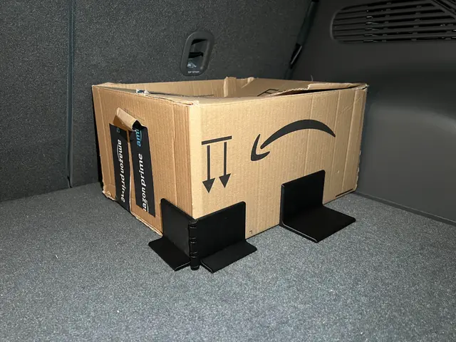 Trunk Velcro Holders — modelo 3D
