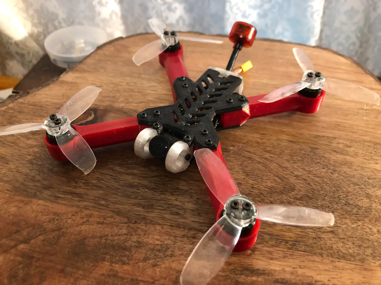 Weird FPV Drone — modelo 3D
