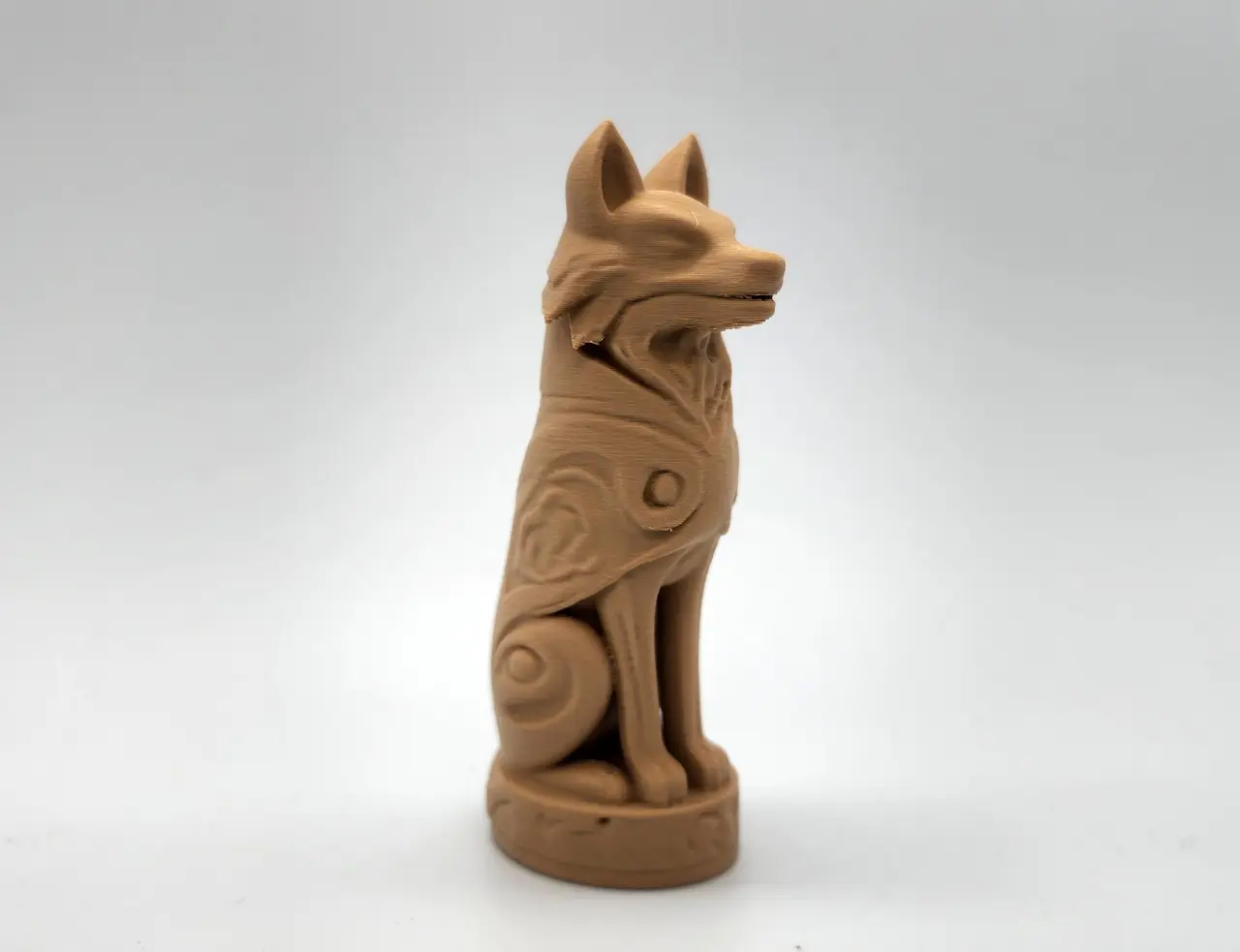 Wooden Wolf Totem — modelo 3D