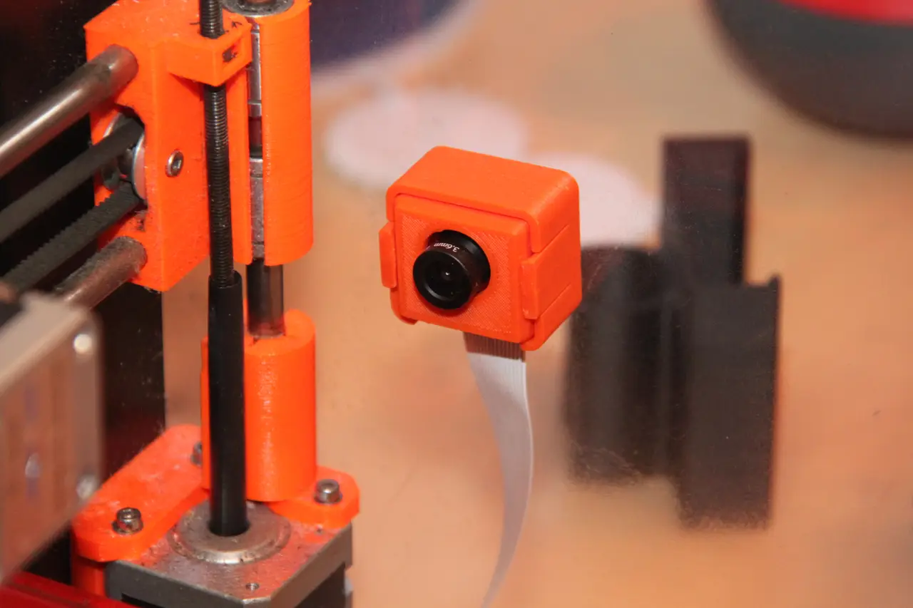 Raspberry Pi camera holder — modelo 3D