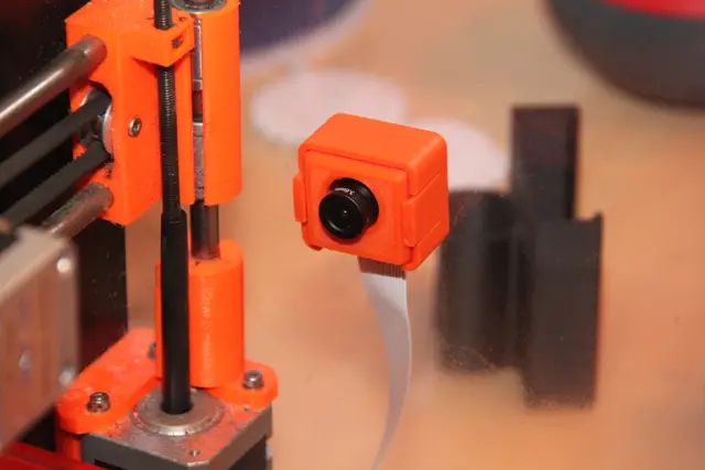 Raspberry Pi camera holder — modelo 3D