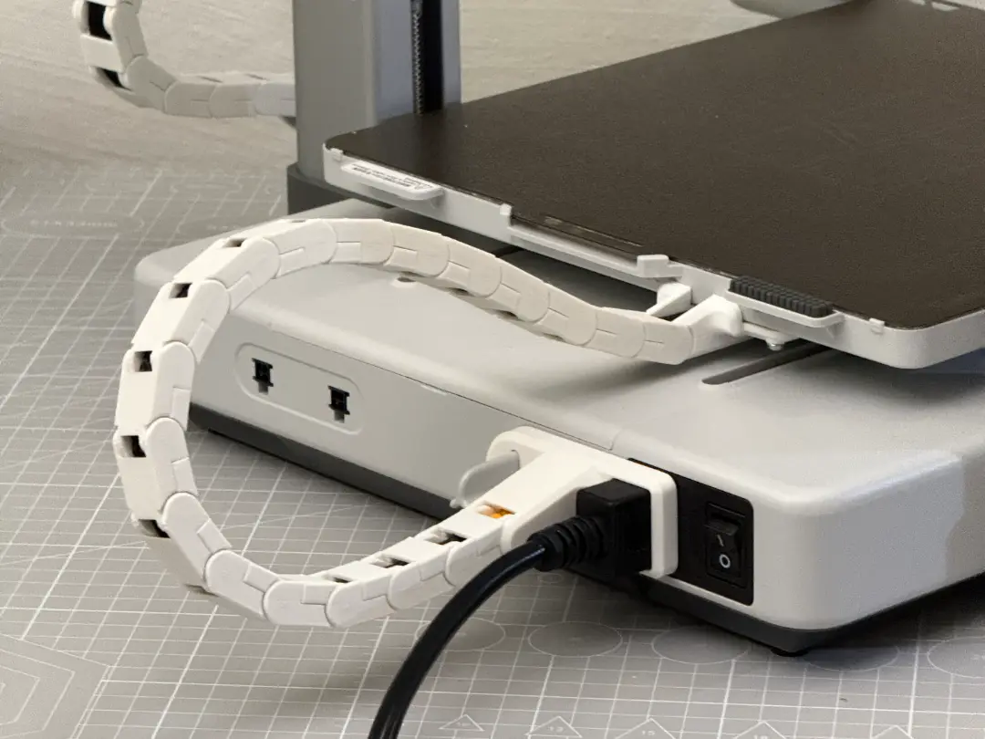 A1 Bed Drag chain / Cable Chain — modelo 3D