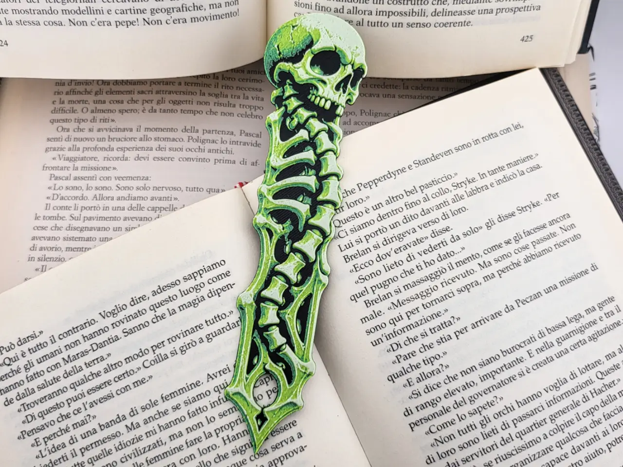 Skeleton Spine Bookmark Skull Halloween Book Mark — modelo 3D