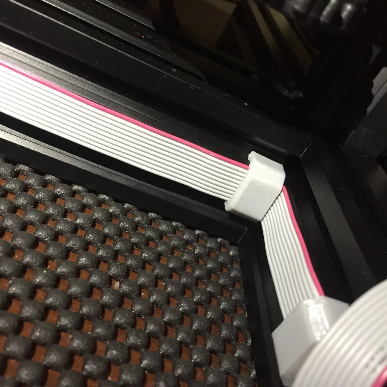 Creality Ender-3 Display Ribbon Cable Clip — modelo 3D