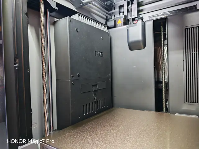 P2S左侧换气过滤排气装置 — modelo 3D