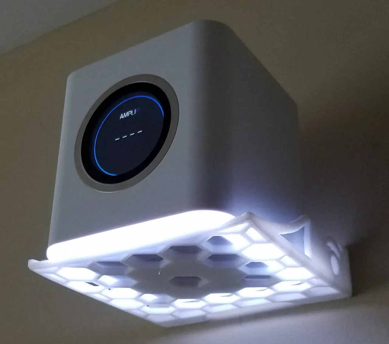 Amplifi WiFi Router Shelf — modelo 3D