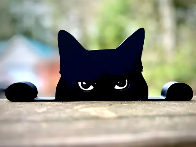 Peering Cat Silhouette (No Supports) — modelo 3D