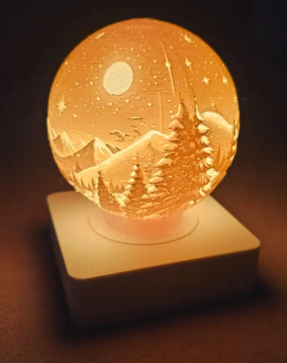 "Snow" Globe Christmas Lithophane with Base for AA Batteries — modelo 3D