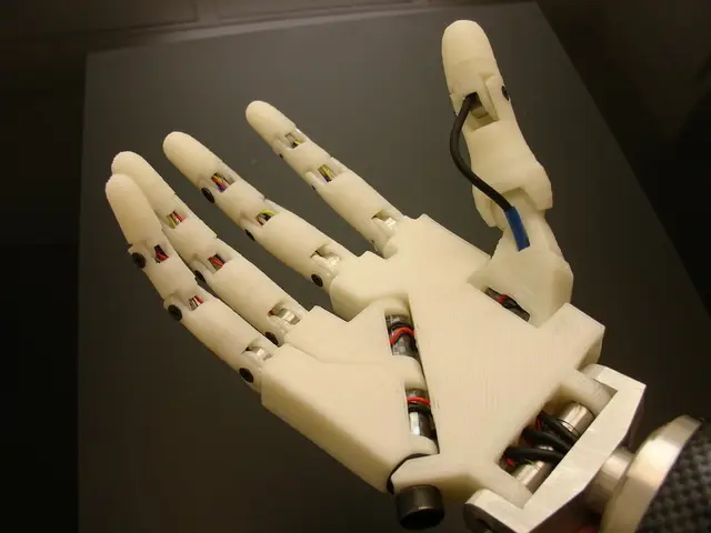 Hand robot InMoov — modelo 3D