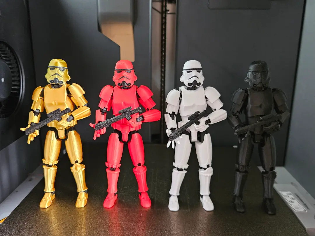 Dummy13 X StormTrooper — modelo 3D