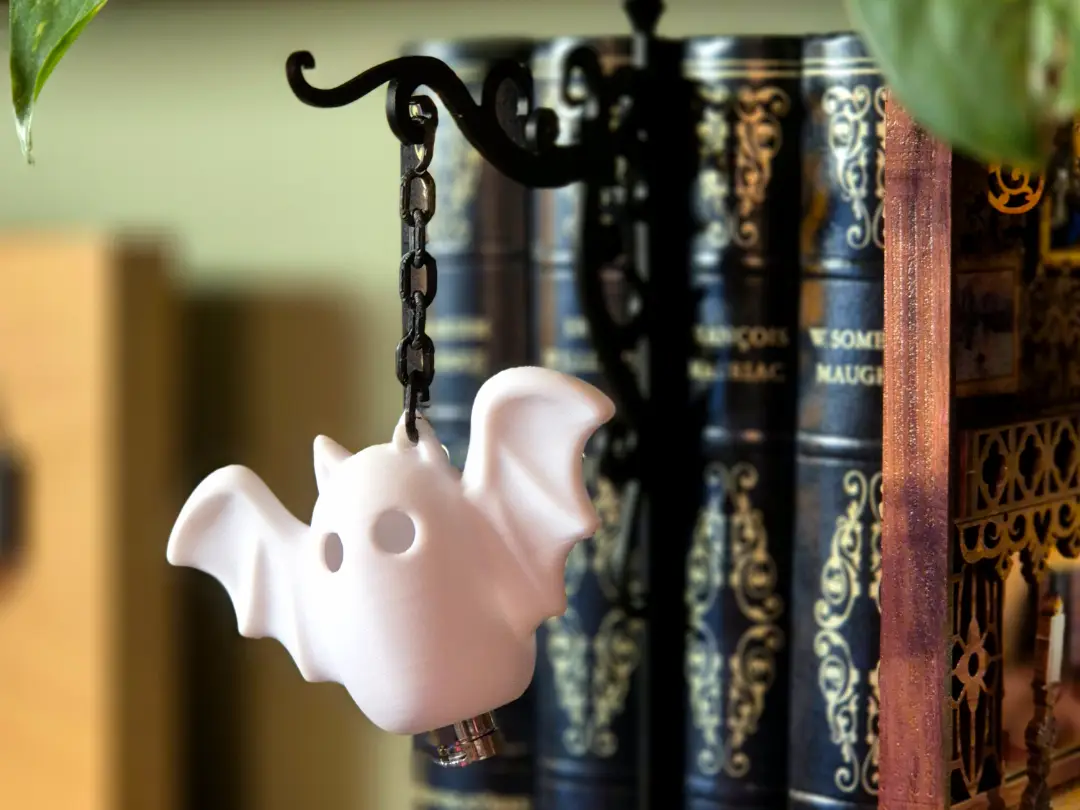 Modular Hanging Book Decor | Bat Ghost lamp — modelo 3D