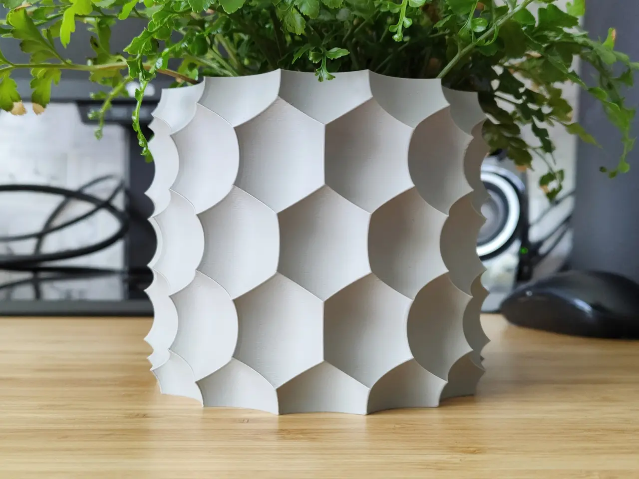 Anti-sphere Plant pot and Planter - Vase mode design — modelo 3D
