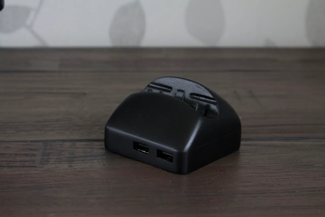 Mini Nintendo Switch docking station — modelo 3D