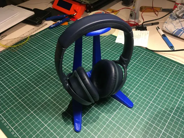 Headphone Stand — modelo 3D