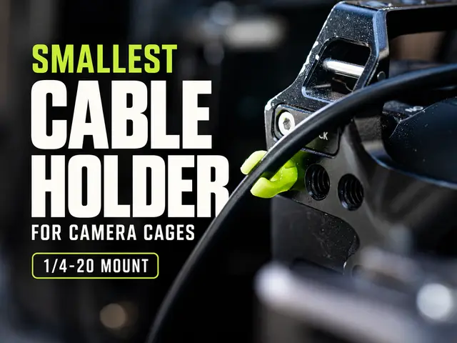 Tiny Camera Cage Cable Holder – 1/4-20 Mount PETG — modelo 3D