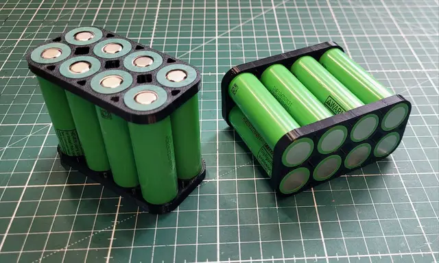 18650 Cell Holders for DIY Battery Packs – Lightweight, Durable, and Easy to Print — modelo 3D