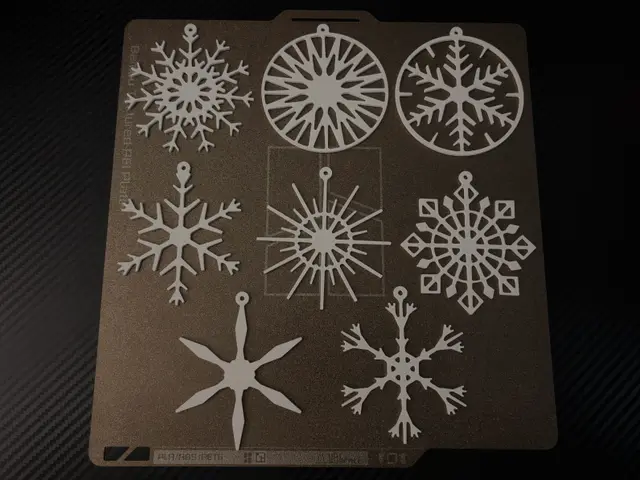 Snowflake Ornaments, 8 Piece Set — modelo 3D