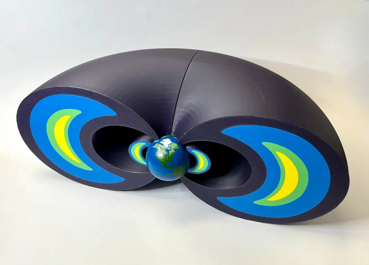 Van Allen Radiation Belt Educational Model — modelo 3D