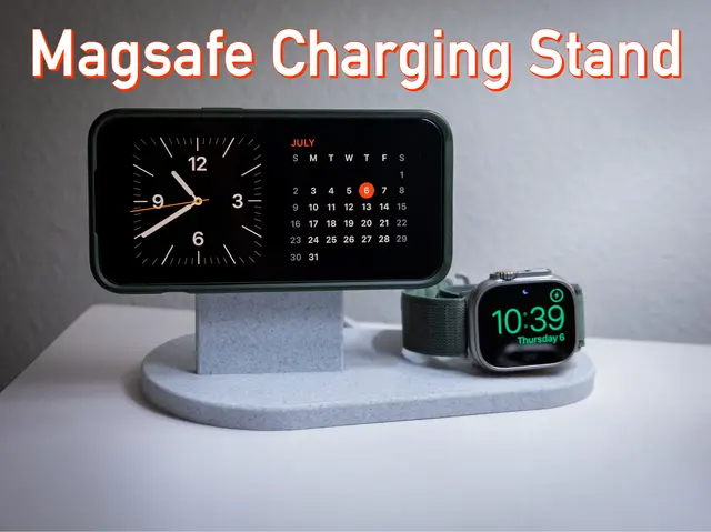 MagSafe Charging Stand (Standby Mode) — modelo 3D