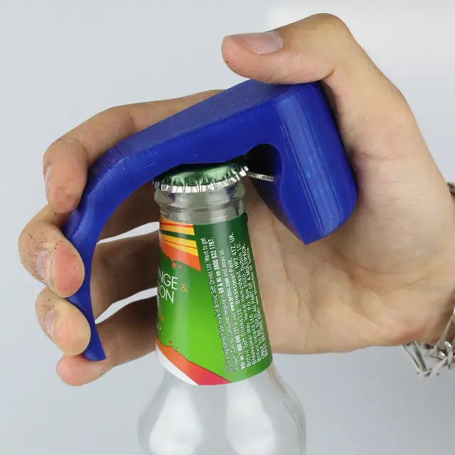 Coin bottle opener — modelo 3D