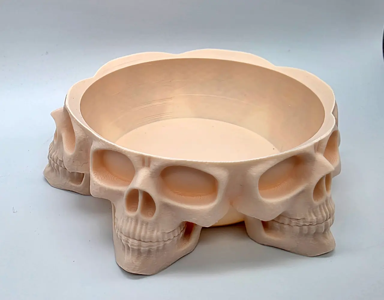 Six Skull Bowl (Bowl of Skulls) — modelo 3D