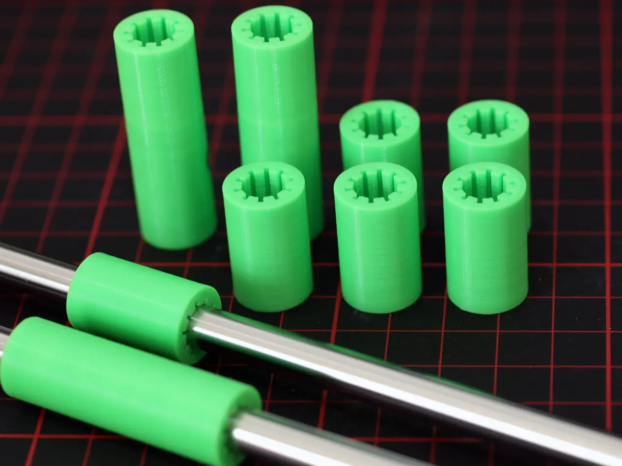 Customizable Linear Bushing / Bearing - LM8UU, LM8LUU, LM12UU, LM12LUU, LM16UU, ... IGUS like — modelo 3D
