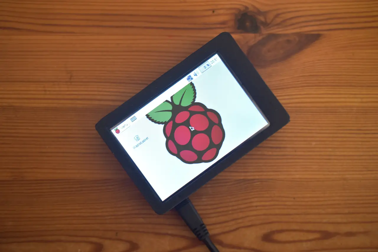 Raspberry Pi Display Case — modelo 3D