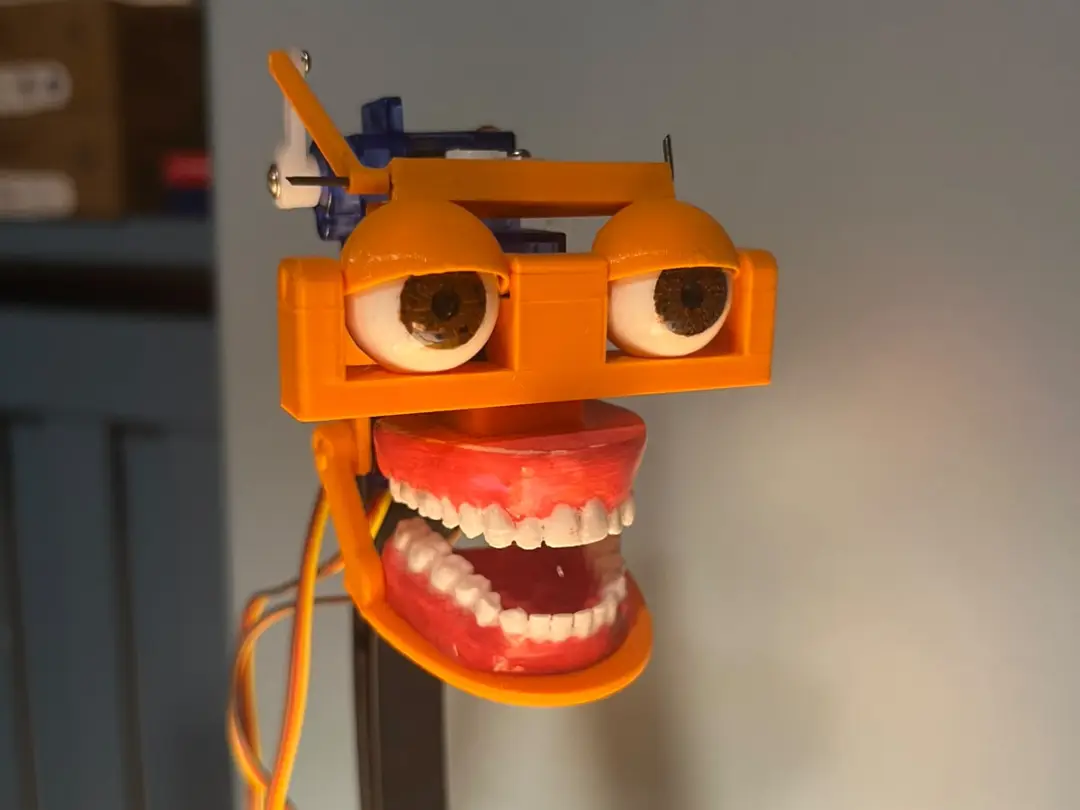 TESTA ANIMATRONICA V2 — modelo 3D