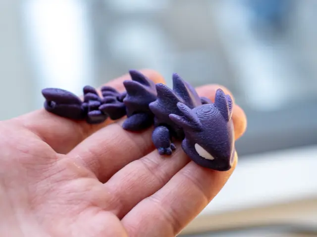 Mini Articulated Dragon 02 — modelo 3D