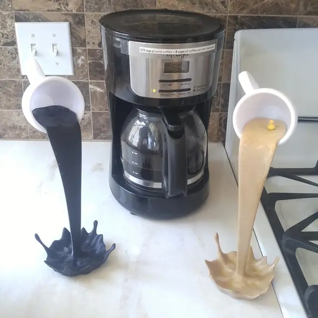 Floating Cup (smoother look, foolproof assembly) — modelo 3D