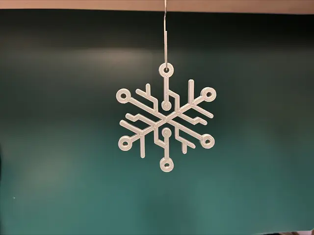 Cyber Snowflake Christmas Ornament — modelo 3D