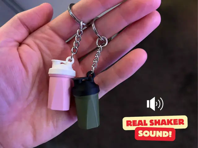 Protein Shaker - Fidget Keychain — modelo 3D