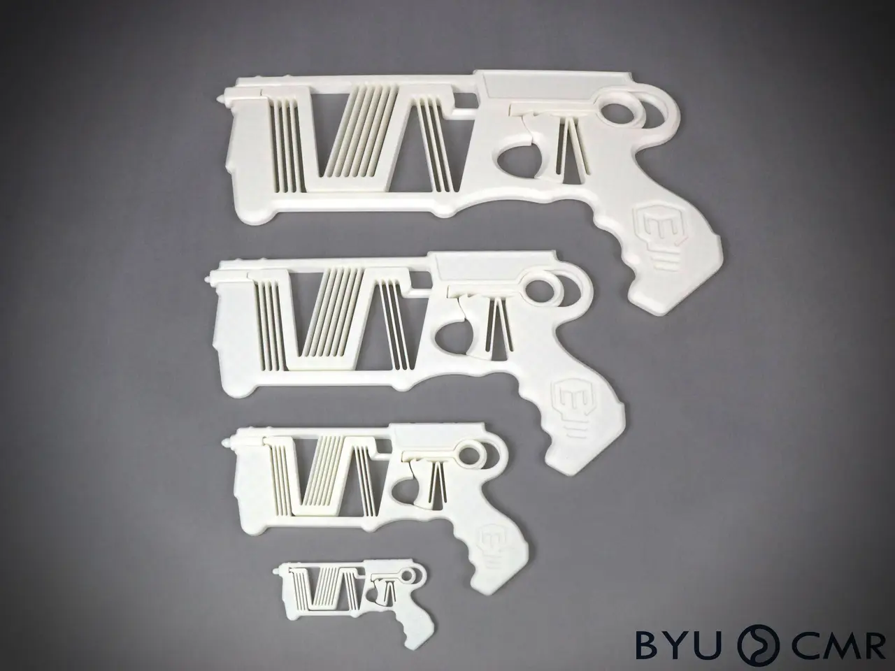One Piece Compliant Mechanism Blaster (Mark Rober) — modelo 3D