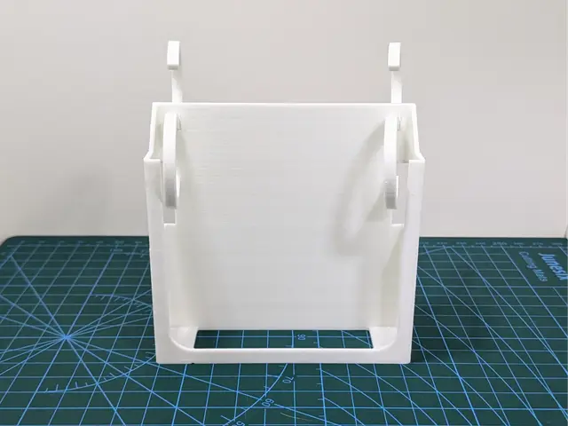 Hanging Holder for SwitchBot CO2 Meter — modelo 3D