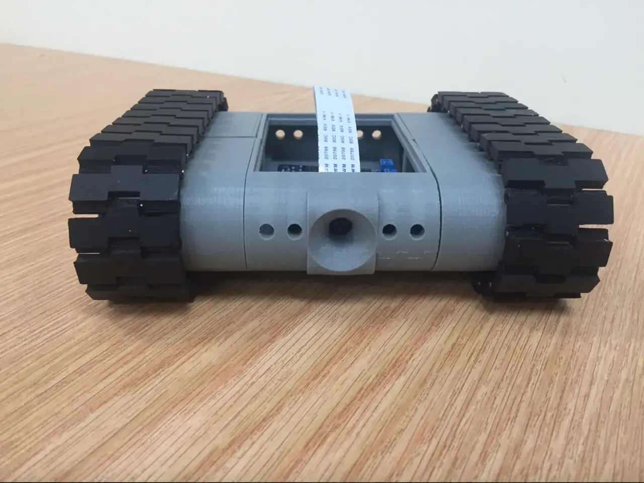 Raspberry Pi Camera part for Drogerdy Tank Bot — modelo 3D