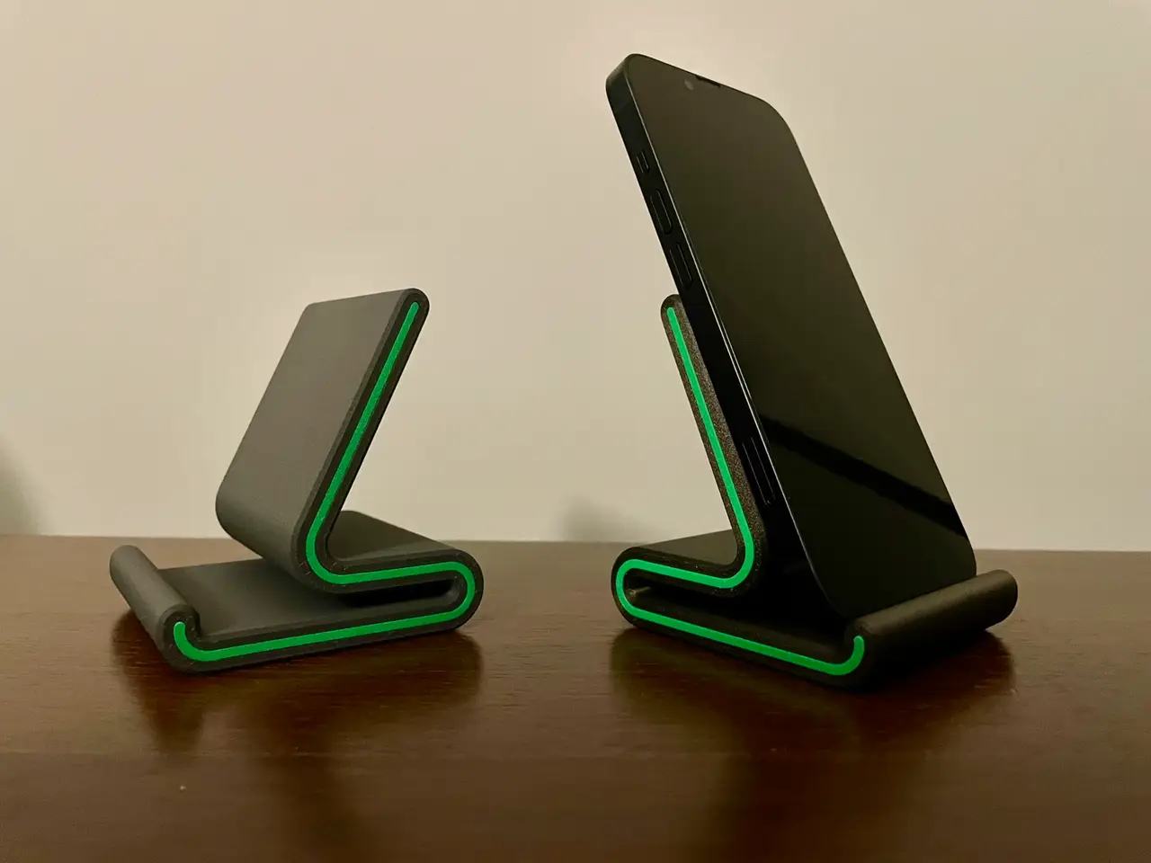 Phone Stand (No AMS needed) — modelo 3D