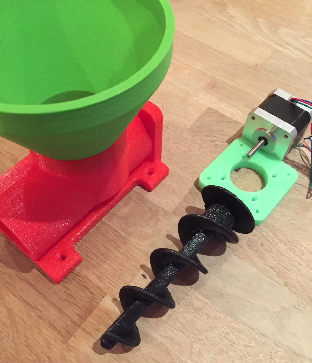 Pet Feeder (Auger based) — modelo 3D
