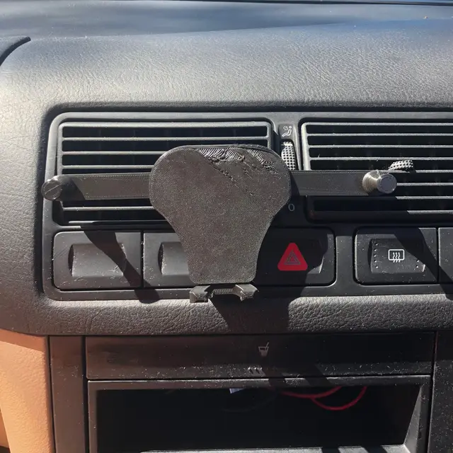 Car Vent Gravity Phone Holder — modelo 3D